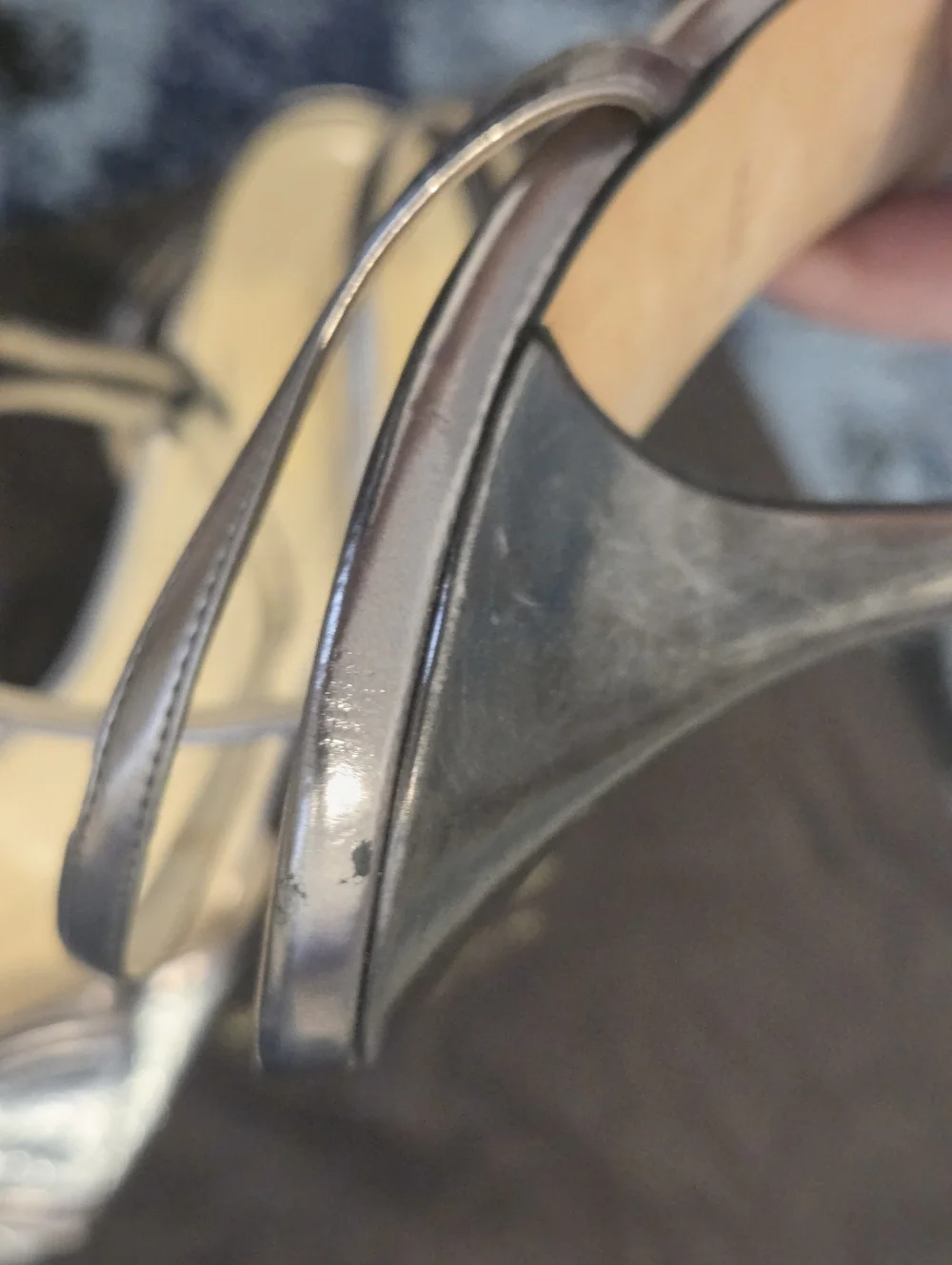 Kate Spade Pewter Metallic Leather Bow Slingback heels Size 8.5